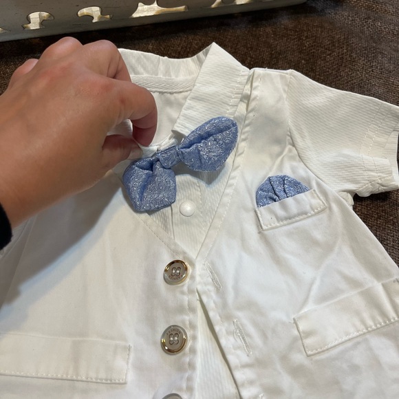Baby’s 0-3 Month White & Blue Tuxedo Onesie - Picture 3 of 8